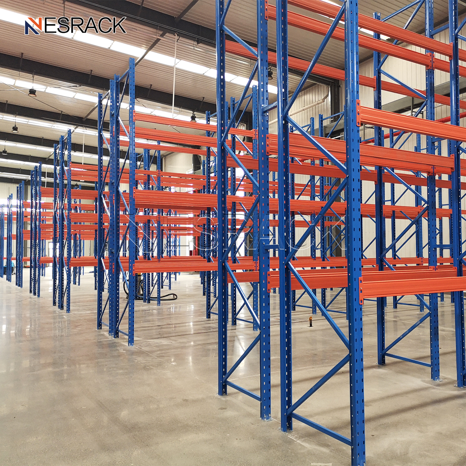 Industrielle und gewerbliche Regalsysteme für Lagerhallen, Schwerlastregale, Lagerregalsysteme