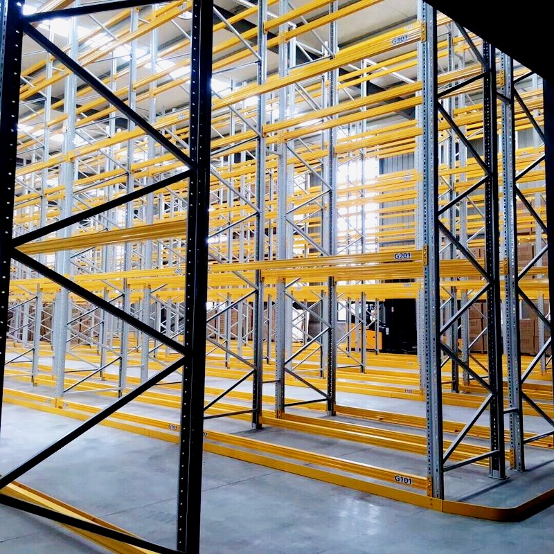 Schwerlast-Industrieregalsystem für Lagerhallen, Palettenregalsystem für schmale Gänge
