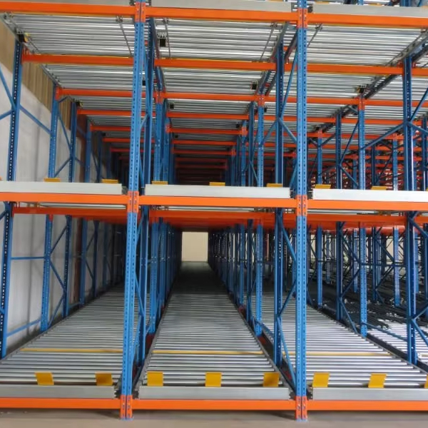 Anpassbare Tiefen-FIFO-Schwerkraftregalsysteme, industrielle Metallregalsysteme, Lagerregale, Schwerlast-Palettendurchlaufregale