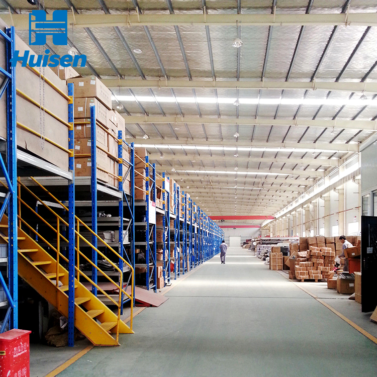 Hochwertige industrielle Stahl-Zwischenbodenregale, mehrstöckige Metallregale in Loft-Bauweise für Containerverladebereiche