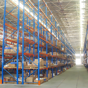 Schwerlast-Stapelbares Q235B-Stahlpalettenregalsystem mit Gabelstaplerführung, 3000 kg, industrietauglich