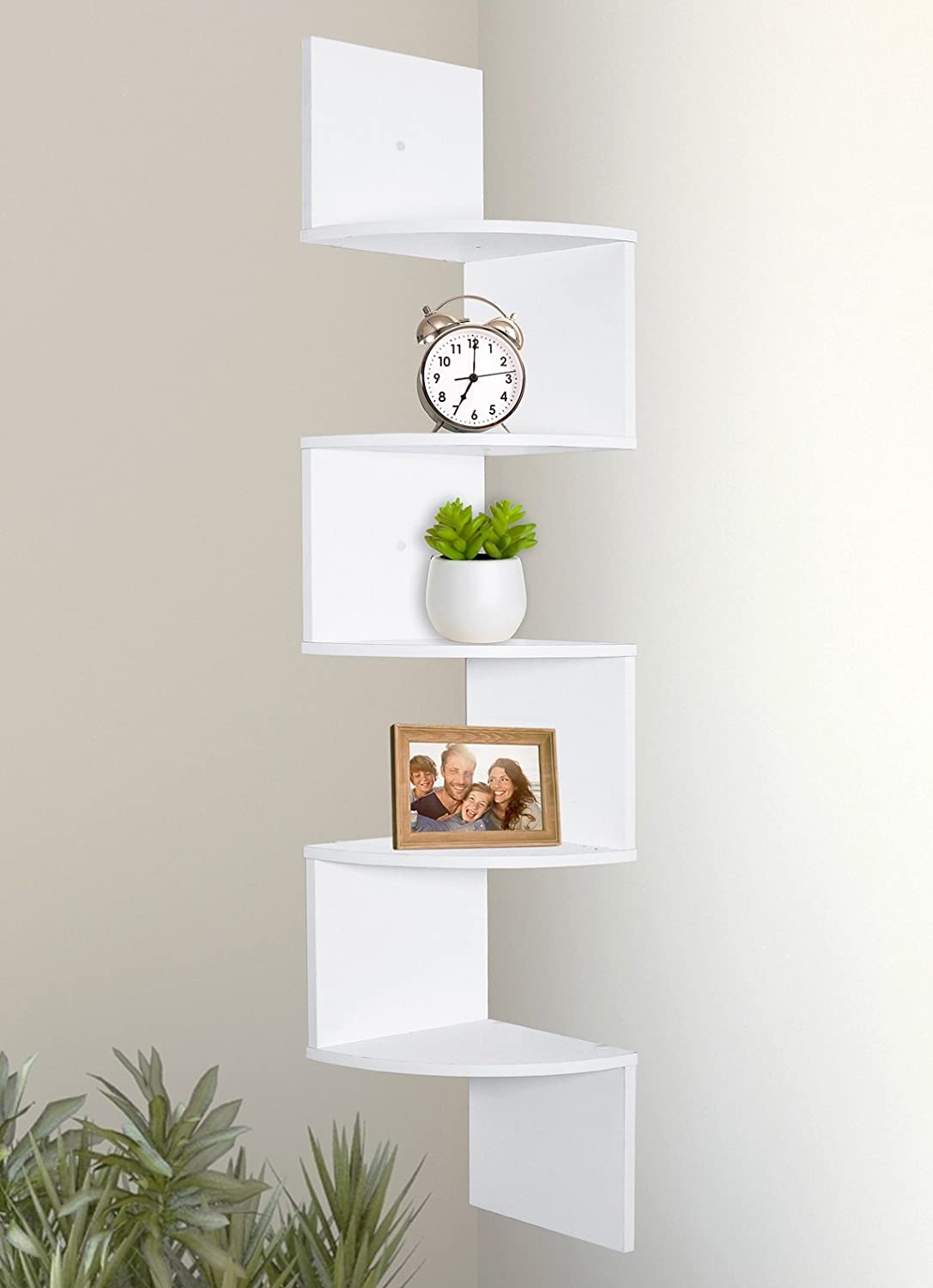 Detailverarbeitung des Regals